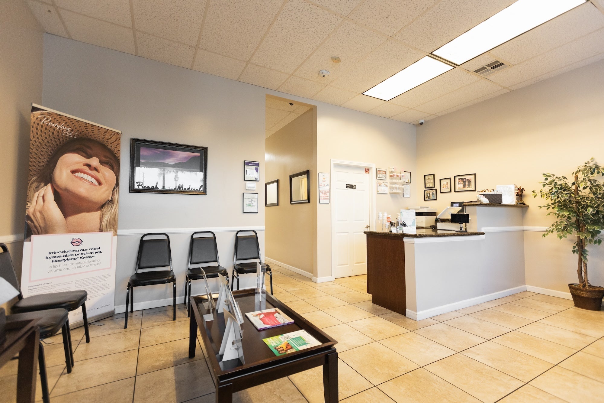 Why In-Person Medical Weight Loss Clinics Offer a More Personalized Experience Than Online Programs